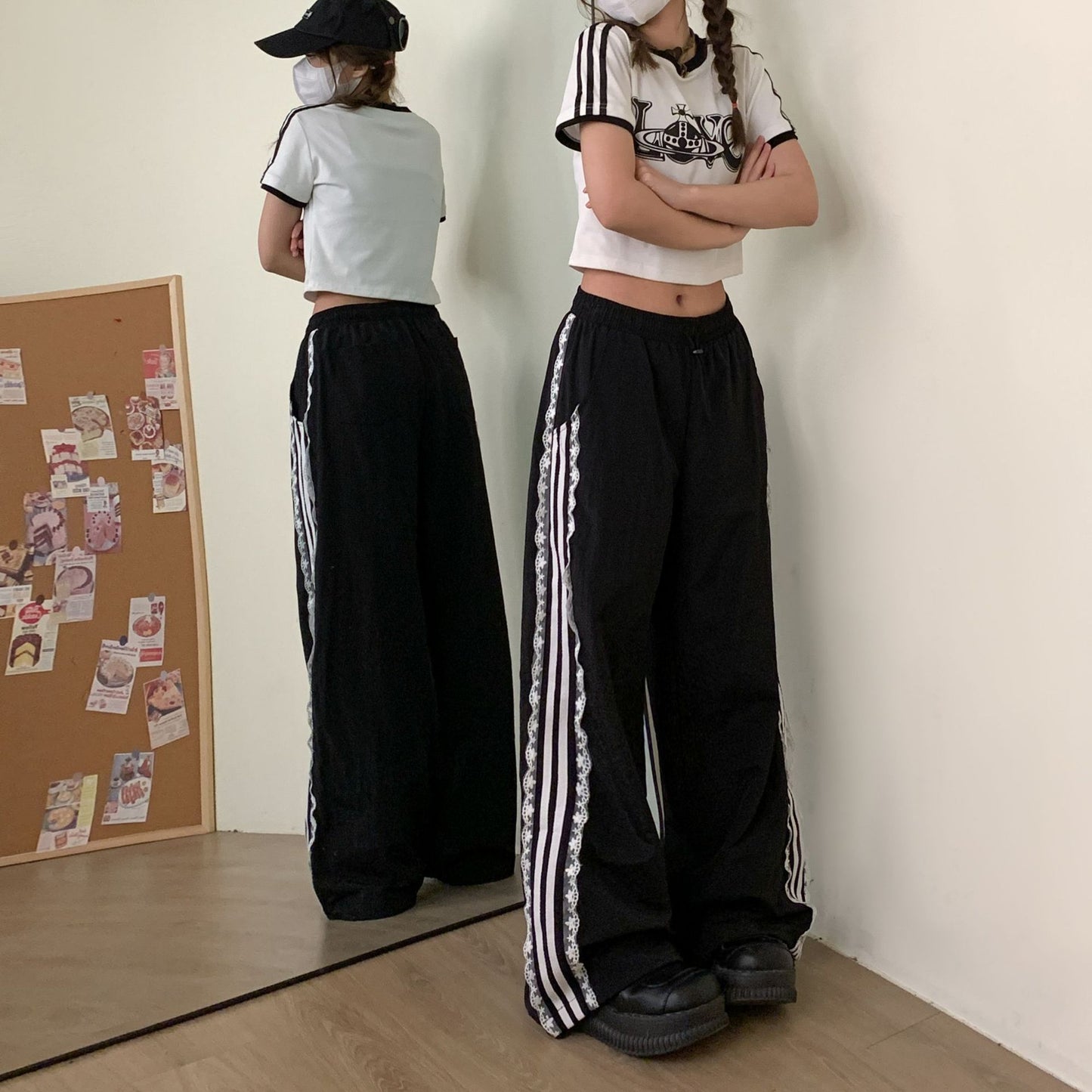 Design Lace Edge Black Strip Sports Pants